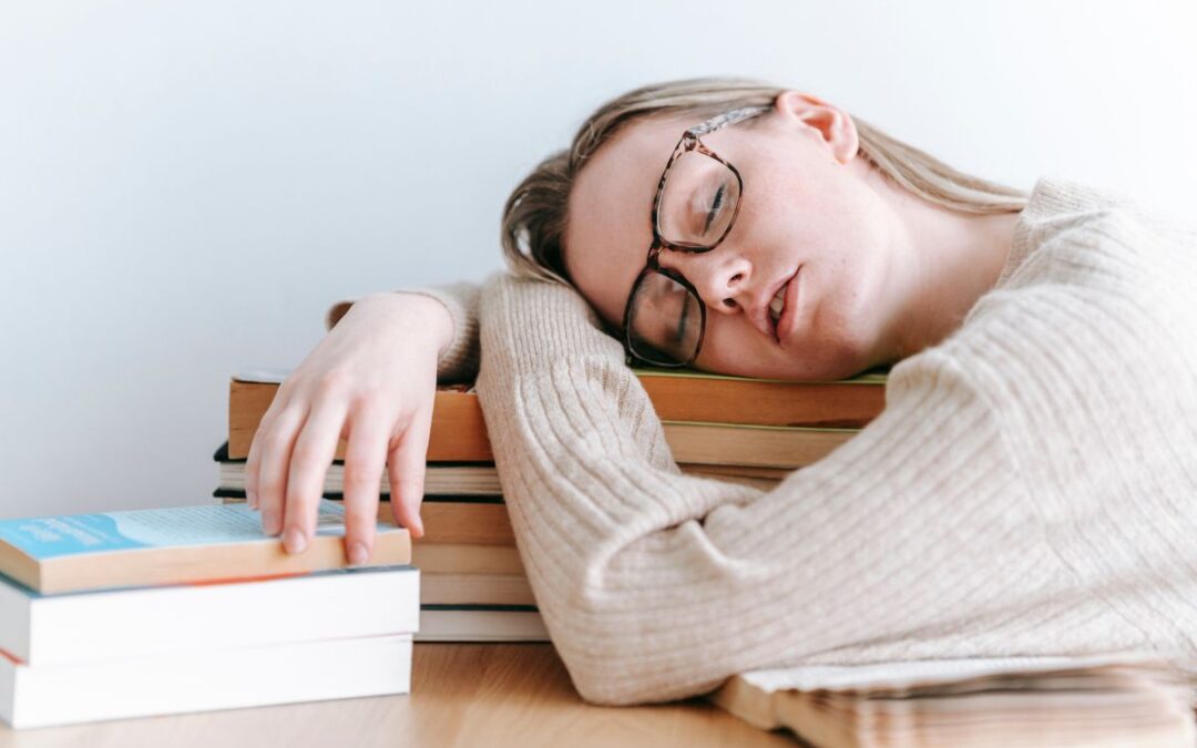 Brain Detox at Night: What Neuroscience Says About Sleep and the Glymphatic System